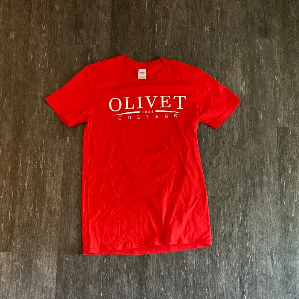 Olivet College Womens small t shirt
